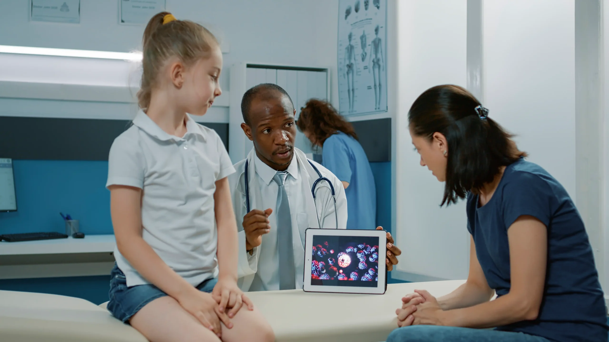 doctor creating a personalized wellness program with patient